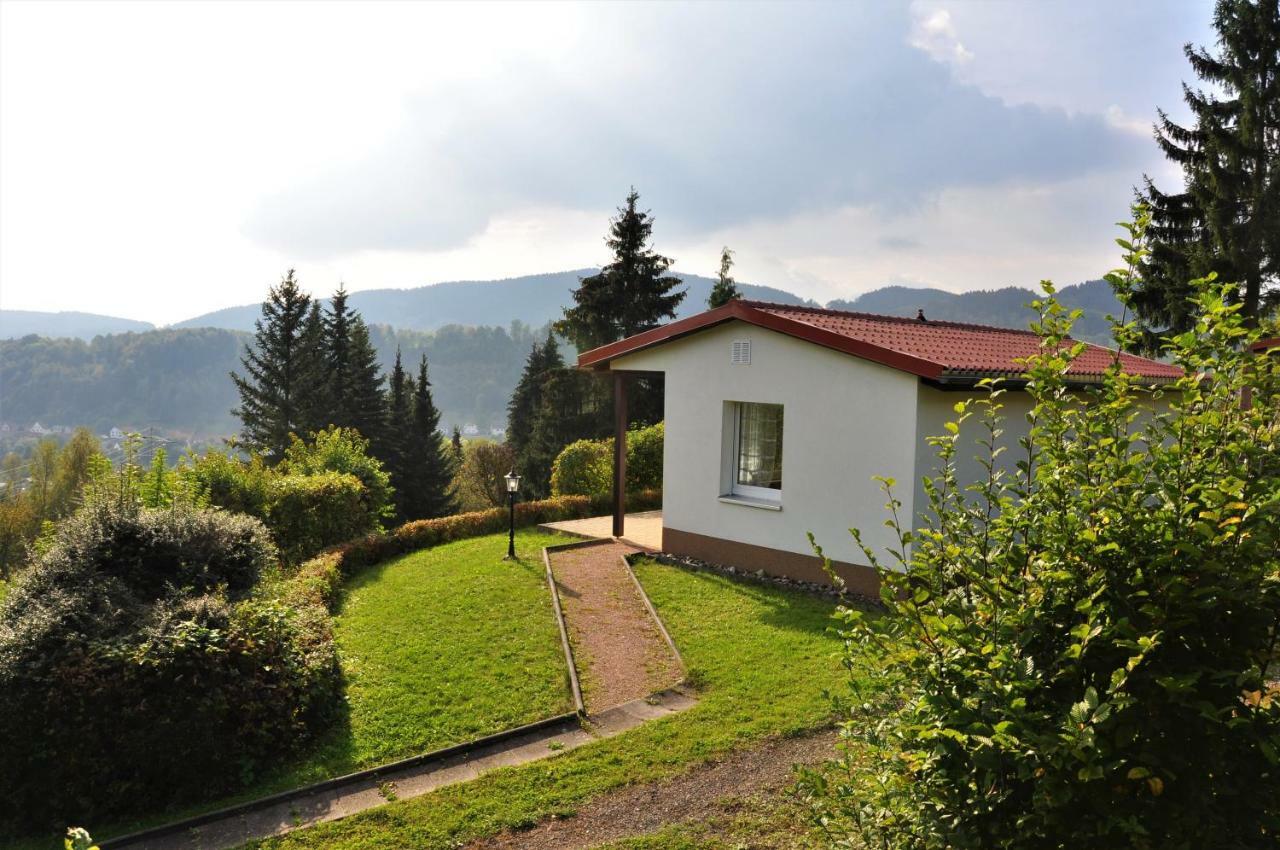 Feriendorf am Hundsrück Floh Exterior foto